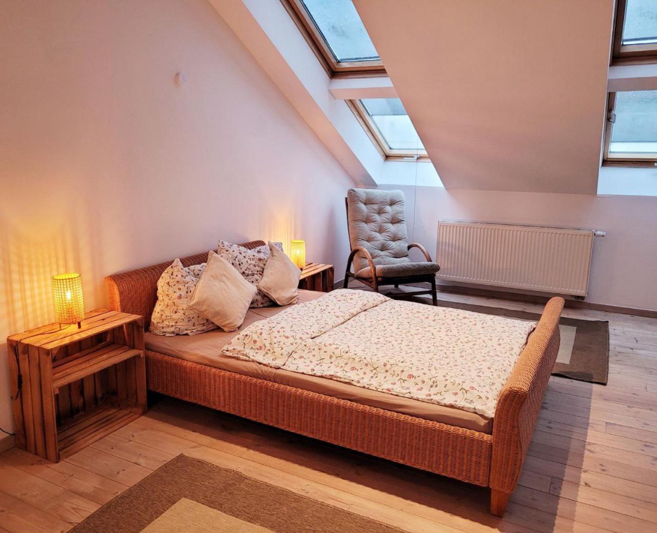 Room In Berlin City Center ภายนอก รูปภาพ