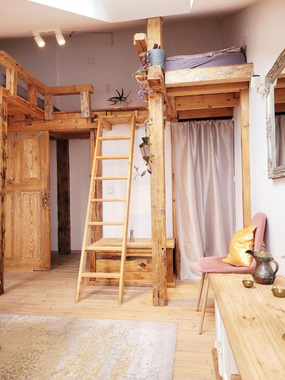 Room In Berlin City Center ภายนอก รูปภาพ