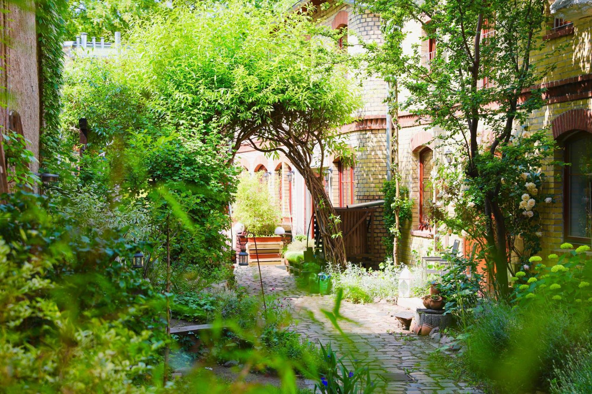 Room In Berlin City Center ภายนอก รูปภาพ