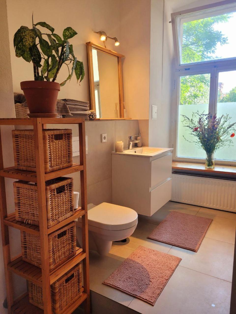 Room In Berlin City Center ภายนอก รูปภาพ